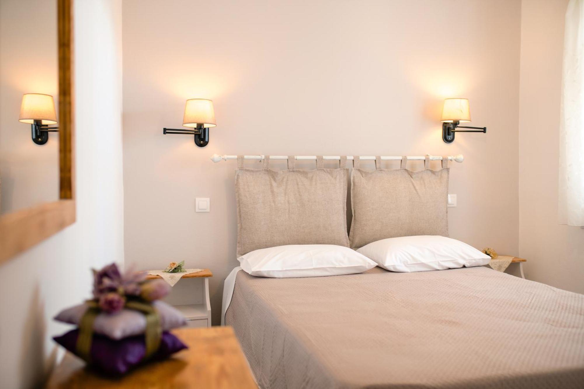 Dora'S Studios & Apartments Mégas Yialós-Nítes 외부 사진